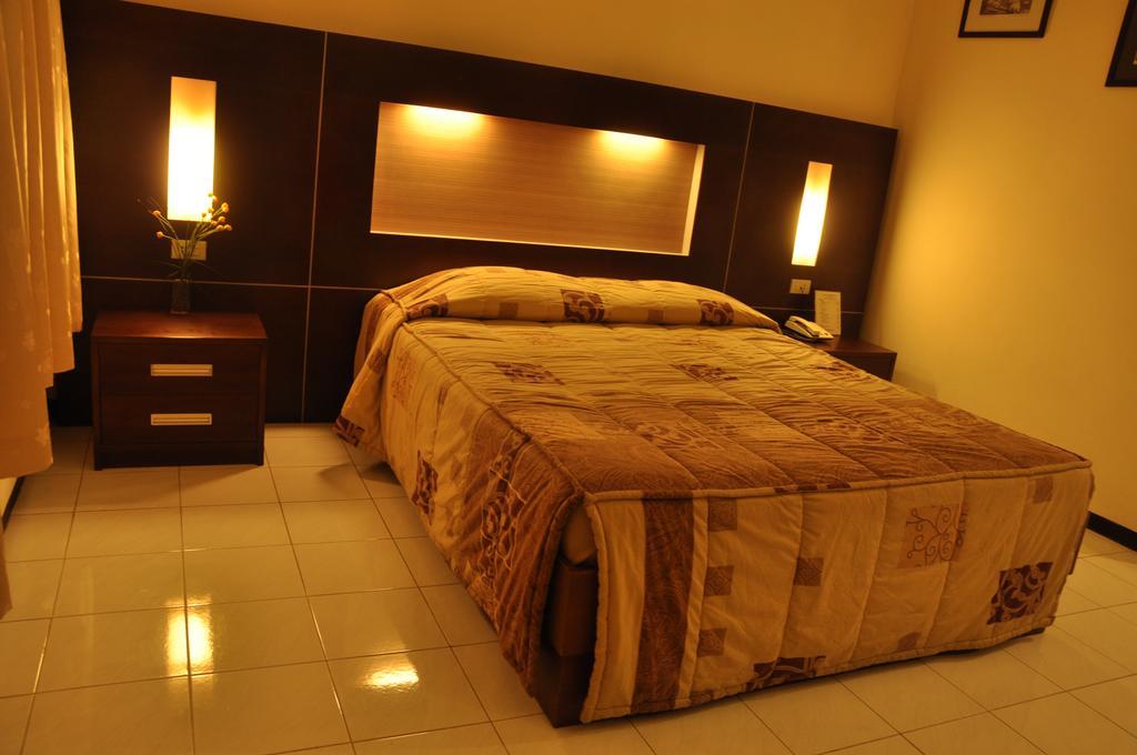 Hotel Wisanti Yogyakarta Luaran gambar