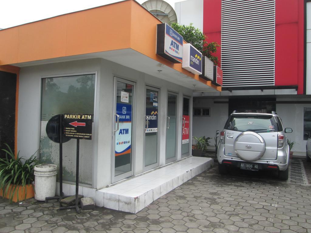 Hotel Wisanti Yogyakarta Luaran gambar