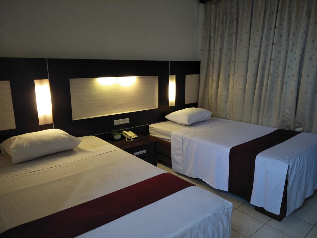 Hotel Wisanti Yogyakarta Luaran gambar